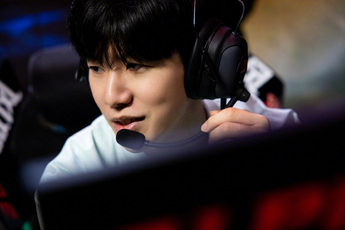 并给出针对 并给出针对